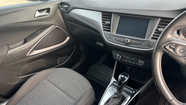 Vauxhall Crossland 1.2 Turbo [130] Design 5dr Auto Petrol Hatchback